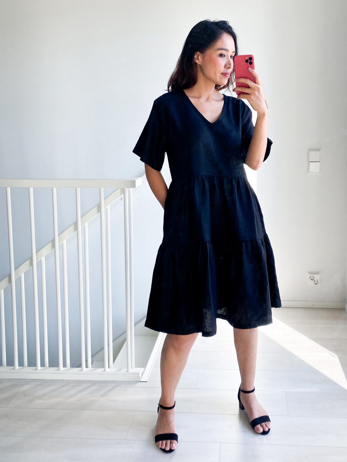 LYHYT Onesize PREMIUM Lempimekko V-kaula - THE Black 2