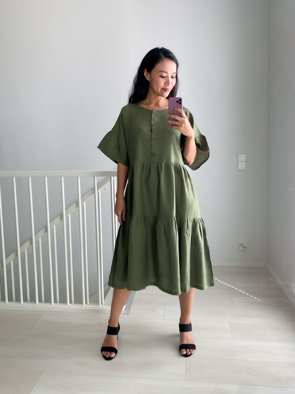 Midi Onesize PREMIUM Linengirls mekko O-pääntie + napit - Moss Green 1